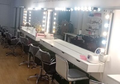 Escuela de Belleza Miryam González