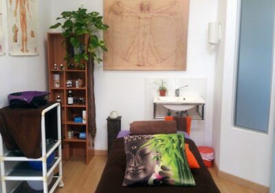 Centro de Masajes y Reflexología AJKY