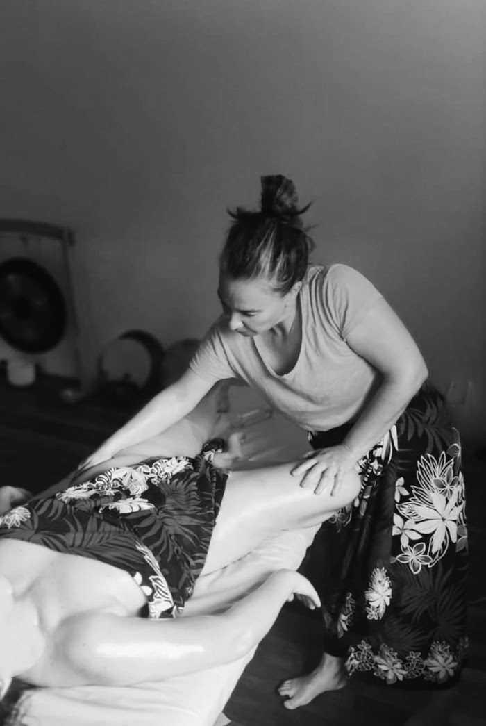 Lomi Lomi Nui Masajeak Donostia – Maite Telleria