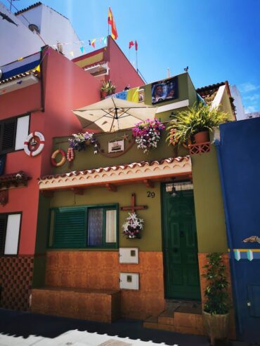 Centro de Masajes y Estética “FAN”