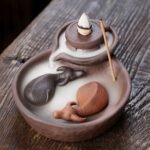 🧘‍♂️ Porta Incienso Creativo Hecho a Mano para Decoración de Escritorio - Imagen 3