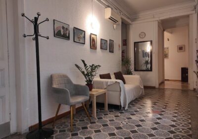 YUNI Massage Barcelona