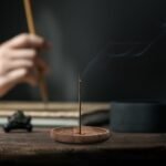 🪵 Quemador de Incienso de Madera para Meditación y Decoración - Imagen 4