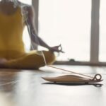 🕉️ Porta-Incienso de Cerámica en Forma de Hoja para Meditación y Decoración - Imagen 3