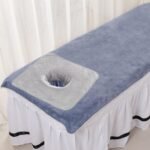 🛁 Toalla de spa con orificio para la cara, gris claro - Imagen 2