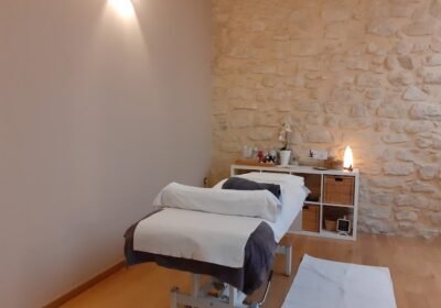 Masajes Terapeuticos Almudena Torres