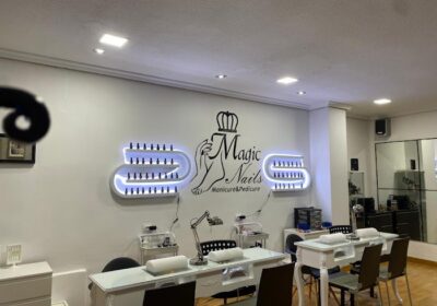 Magic Nails