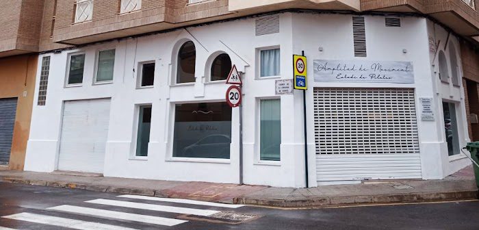 Amplitud de moviment estudi de pilates