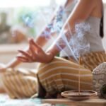 🪴 Soporte de madera para varillas de incienso y meditación - Imagen 5