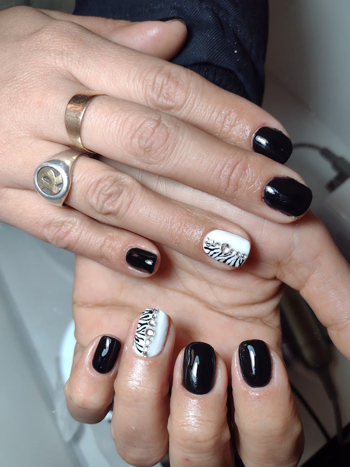 Cyntia Bondi Estética y belleza