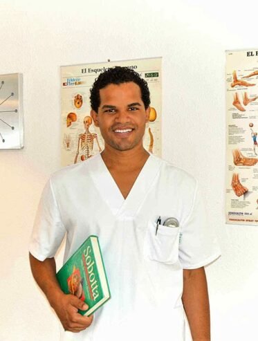 Fisioterapeuta en Marbella Antonio Guerrero