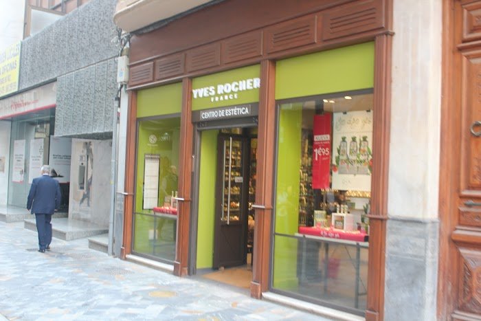 Yves Rocher