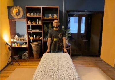 Howard El Masajista