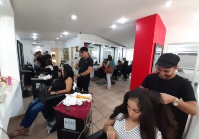 Juan Brenes Salon.