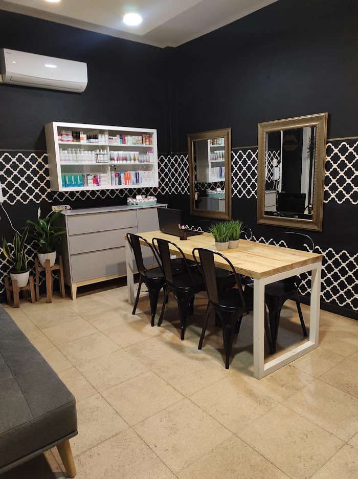 Masajes Terapéuticos Alexis Acosta