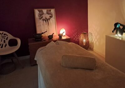 Anna Salinas – Terapeuta holística manual