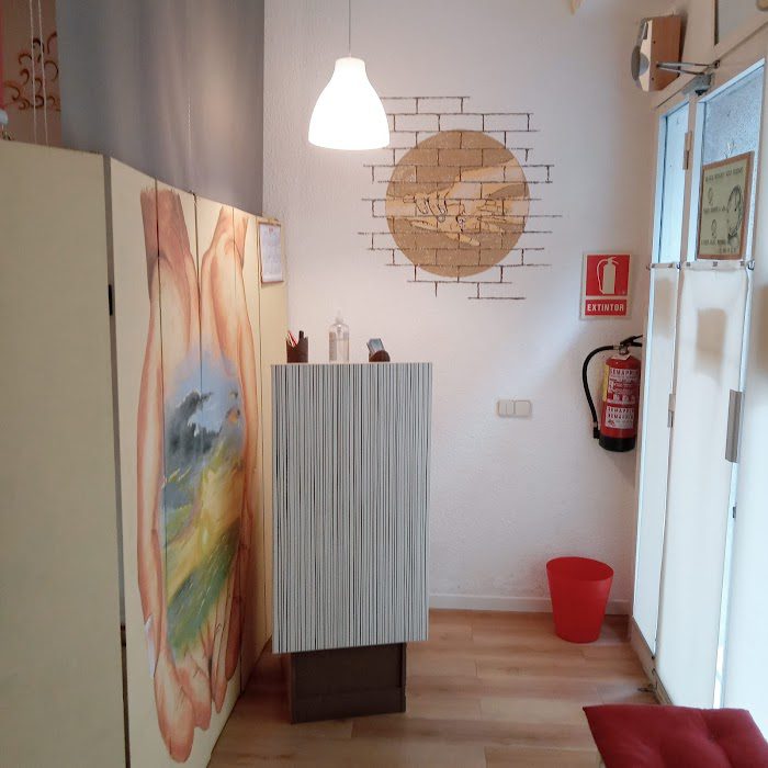 Masajes en Clot-Camp de l’Arpa (Barcelona)