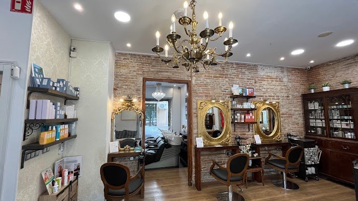 ONDA Hair & Beauty Salon – Peluquería y Centro de Bienestar