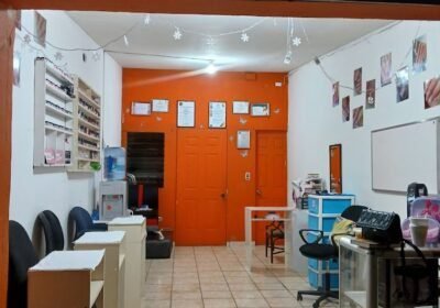 Yasmin Nails Estudio y Academia