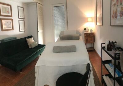 Reflexology & Holistic Health by Wendy Pickup