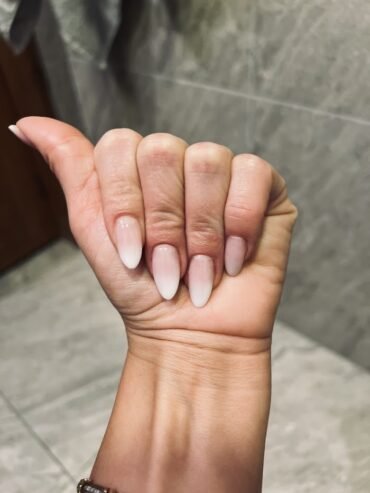 Ale Solórzano nails & spa