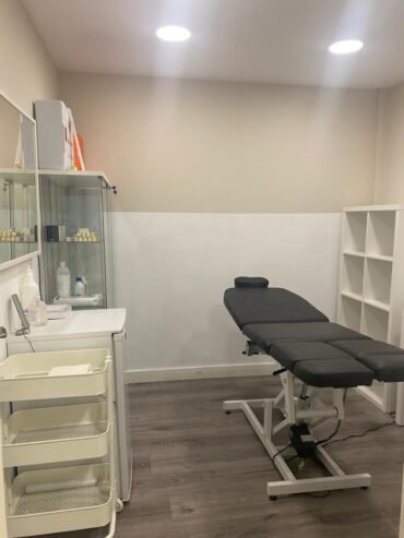 IN MADRID , CENTRO De Belleza y Relajación