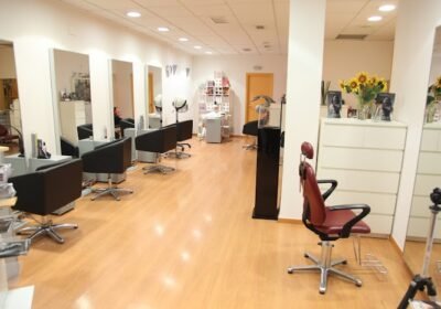 Lola Torrente. Peluquería en Sagunto
