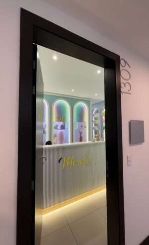 MERAKI BEAUTY CENTER, Centro Estético y Dermatológico