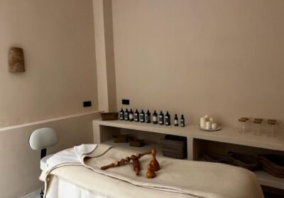 SECRETOS DEL AGUA. PELUQUERÍA Y ESTÉTICA. ARES SALÓN BOUTIQUE.
