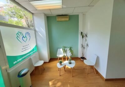 ️ Centro de Fisioterapia Sara Lázaro, Masajes en Aluche
