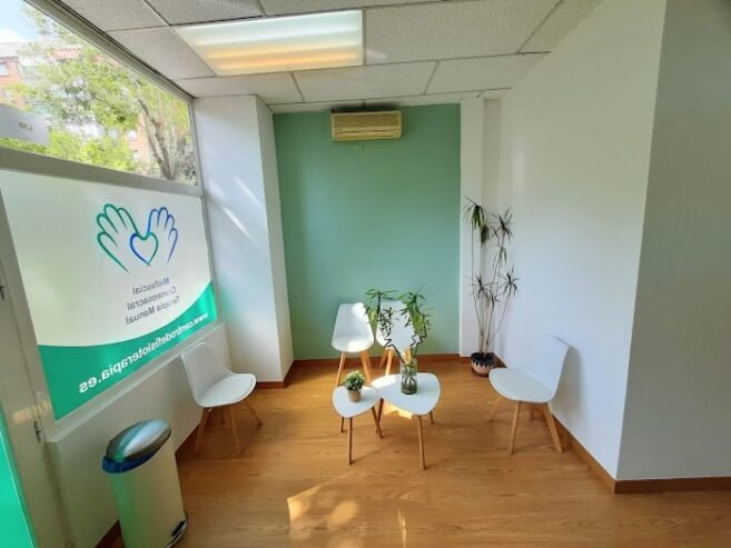 ️ Centro de Fisioterapia Sara Lázaro, Relajantes especiales en Aluche
