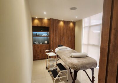 Andrea Meruvia Cosmiatría y Estética