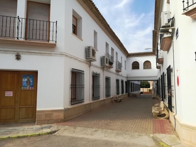 Centro Residencial Maria Perona Sañudo. Asociación Edad Dorada Mensajeros de la Paz CLM-Galicia