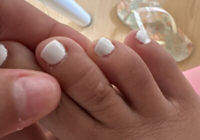 Trébol masaje y uñas