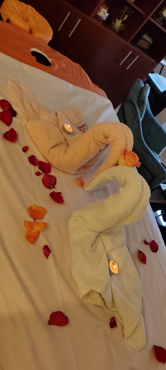 1740282265 737 HomeSpa HomeSpa