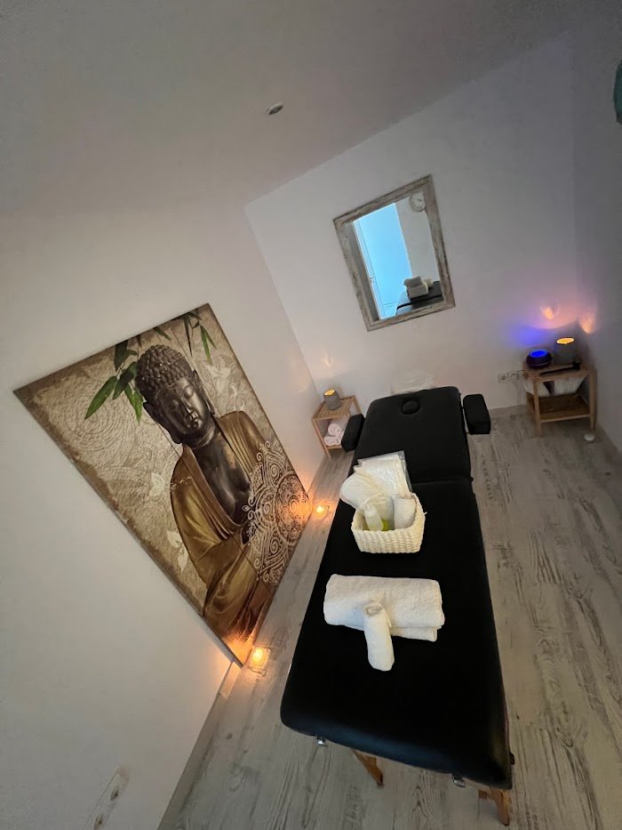 1740328436 654 Luar Massage Luar Massage