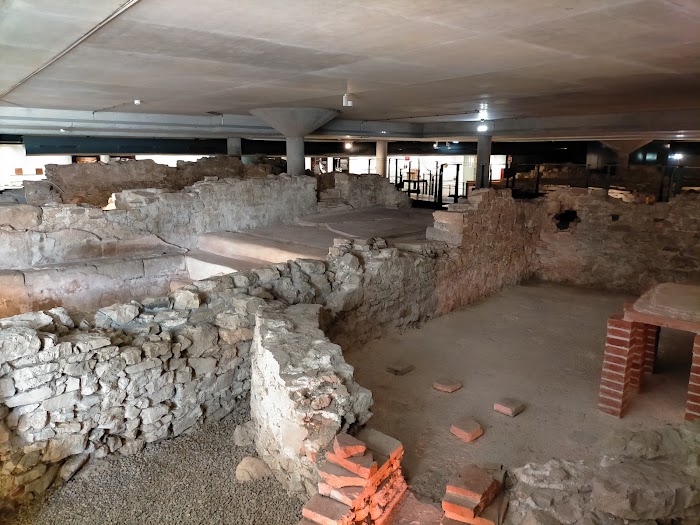 1740649564 83 photo Termas Romanas de Campo Valdés