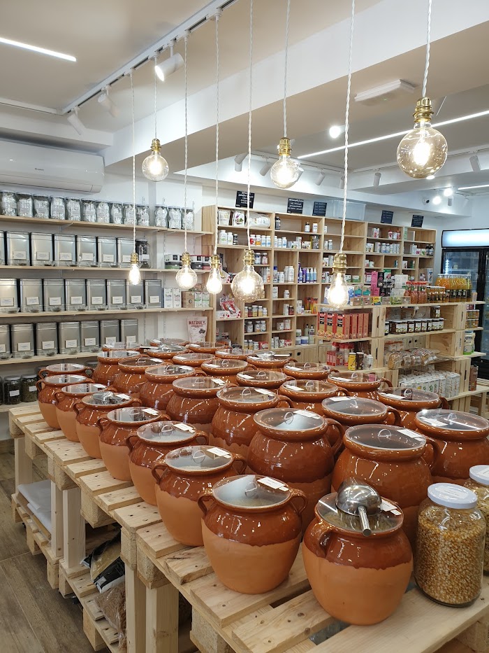 1740676943 384 photo Mondo Bienestar - Reiki, Quiromasaje, Herbolario y Tienda Ecológica en El Campello / Alicante