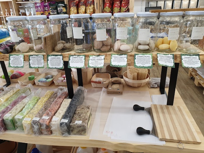 1740676943 573 photo Mondo Bienestar - Reiki, Quiromasaje, Herbolario y Tienda Ecológica en El Campello / Alicante