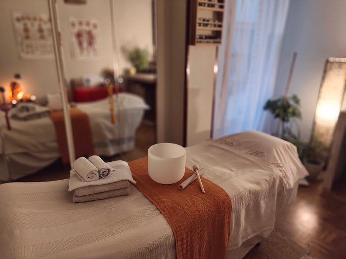 Beatriz Ruiz. Masaje y Osteopatía. ginkgo_therapies