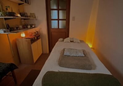 Candela. Masajes Ayurvédicos, Masajes Thai y reflexologia