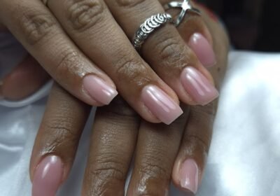 Honey Nails