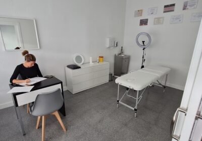 Lara Martínez Micropigmentación & Bienestar