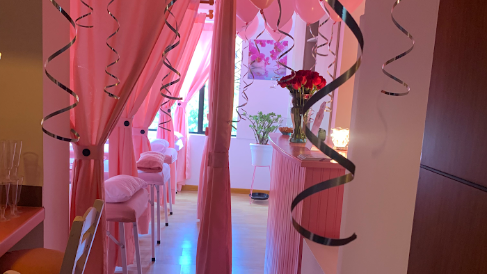 Pink House MH spa Pink House MH spa