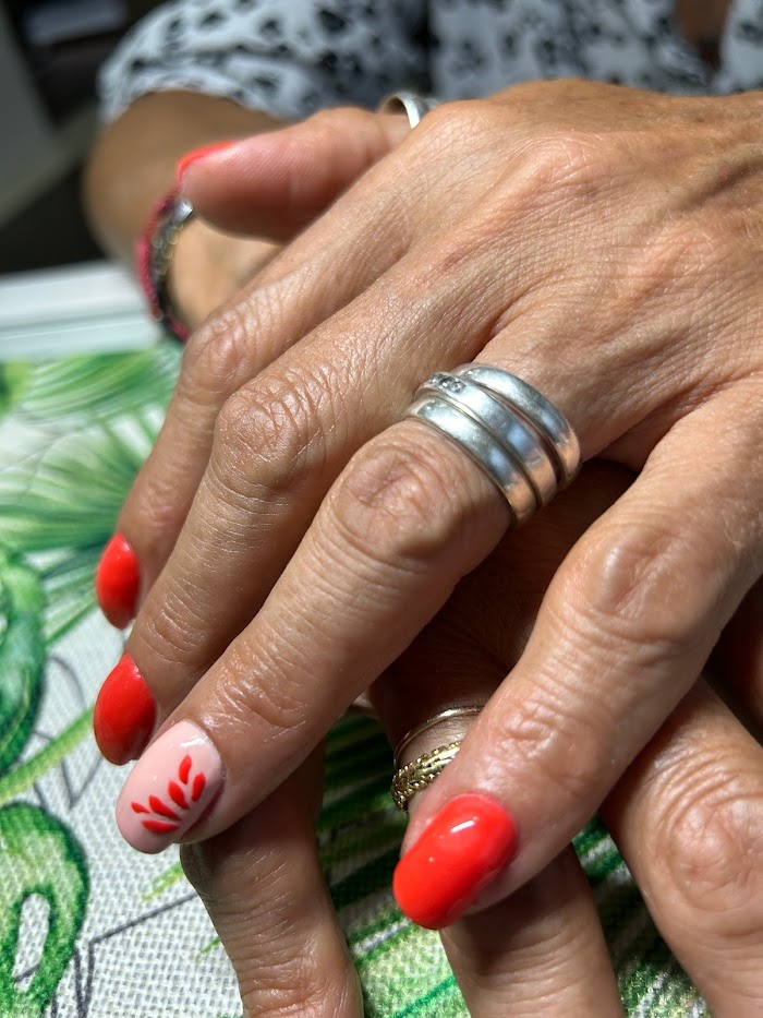 1740909171 946 photo Iria Veiga Nail Studio