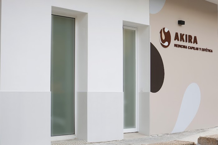 1740909381 43 photo Akira Injerto Capilar y Estética en Córdoba