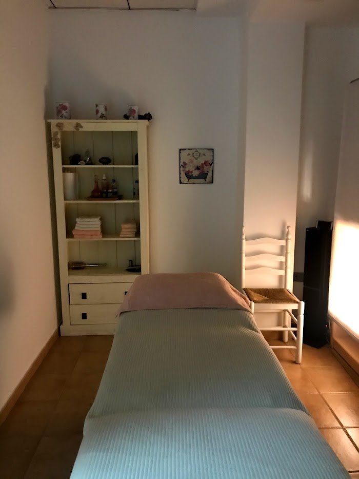 1743585864 129 Sandra Selva AcupunturaMasaje en Santa Pola SINERGIA ESPACIO DE SALUD Sandra Selva. Acupuntura/Masaje en Santa Pola. SINERGIA. ESPACIO DE SALUD