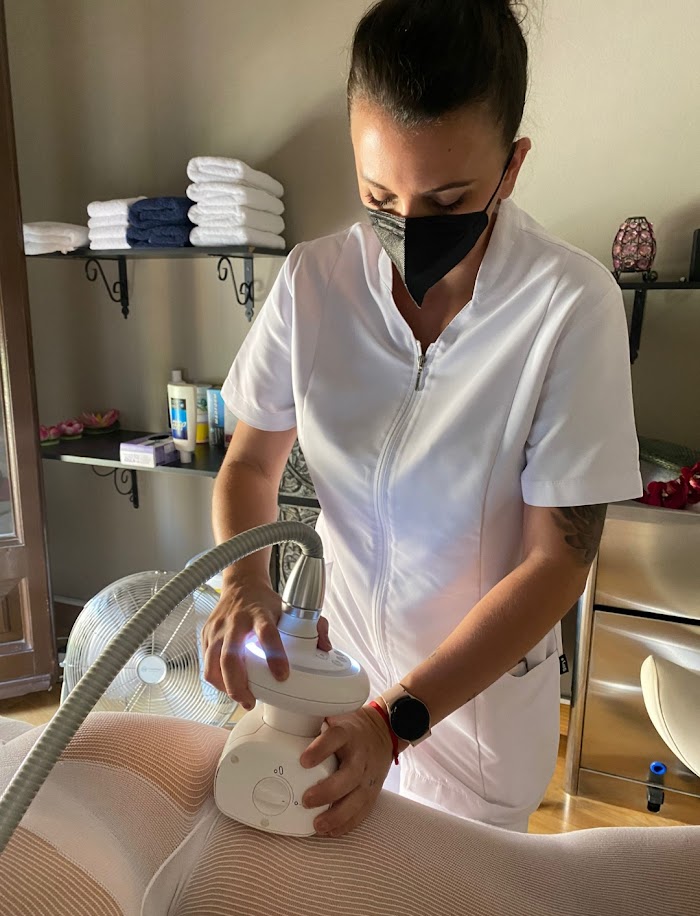 1744185550 223 photo Cristina Salas Quiroterapias