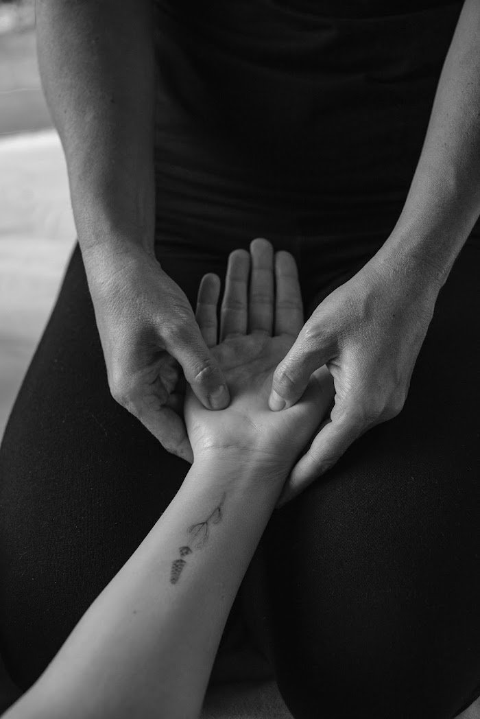 1744186465 371 n shiatsu n shiatsu