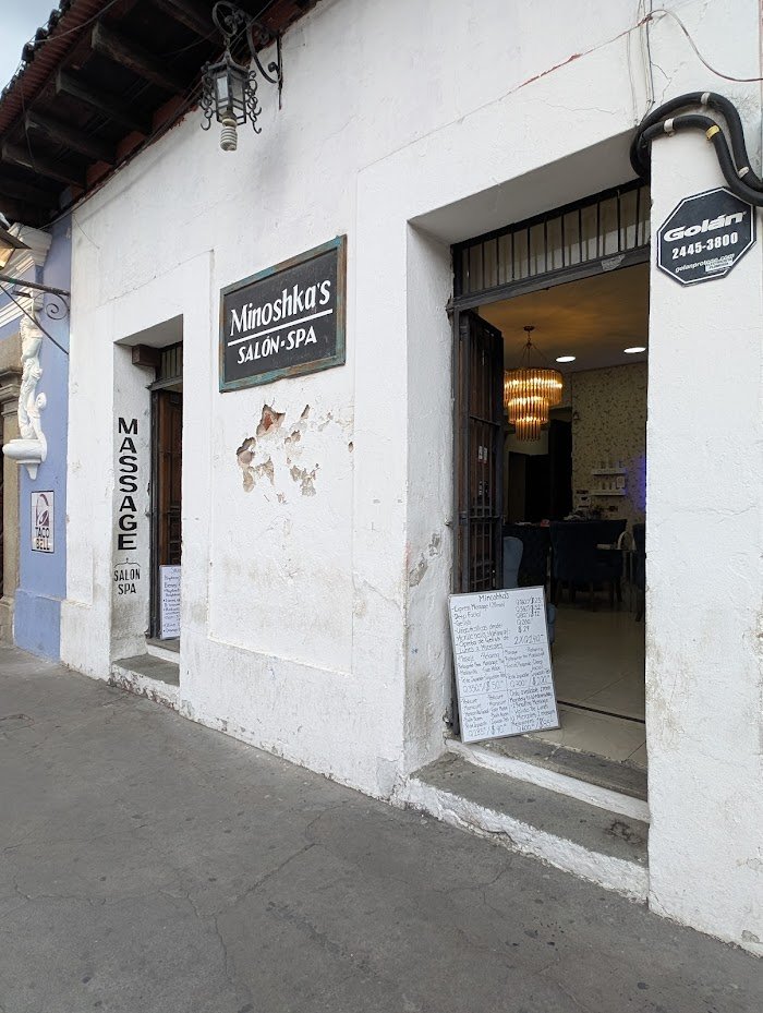 1745482756 924 Minoshkas Salon Spa Minoshka's Salón & Spa